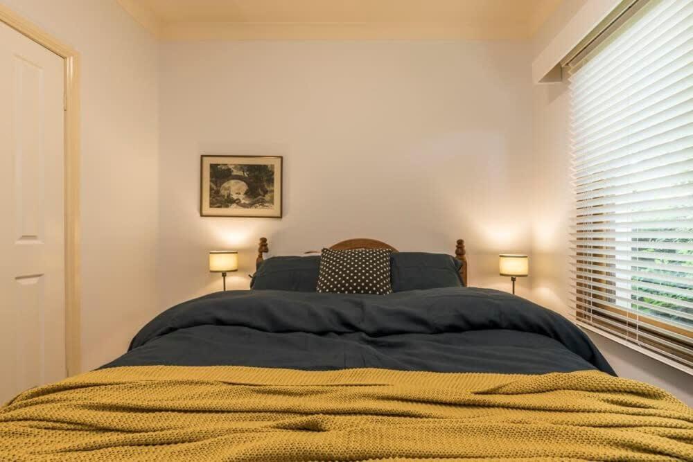 3 Bdrm 2 Bthrm House Close To Canberra Cbd & Anu Bagian luar foto