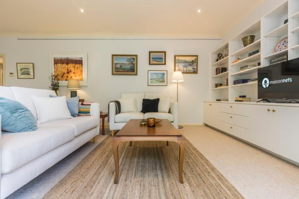 3 Bdrm 2 Bthrm House Close To Canberra Cbd & Anu Bagian luar foto